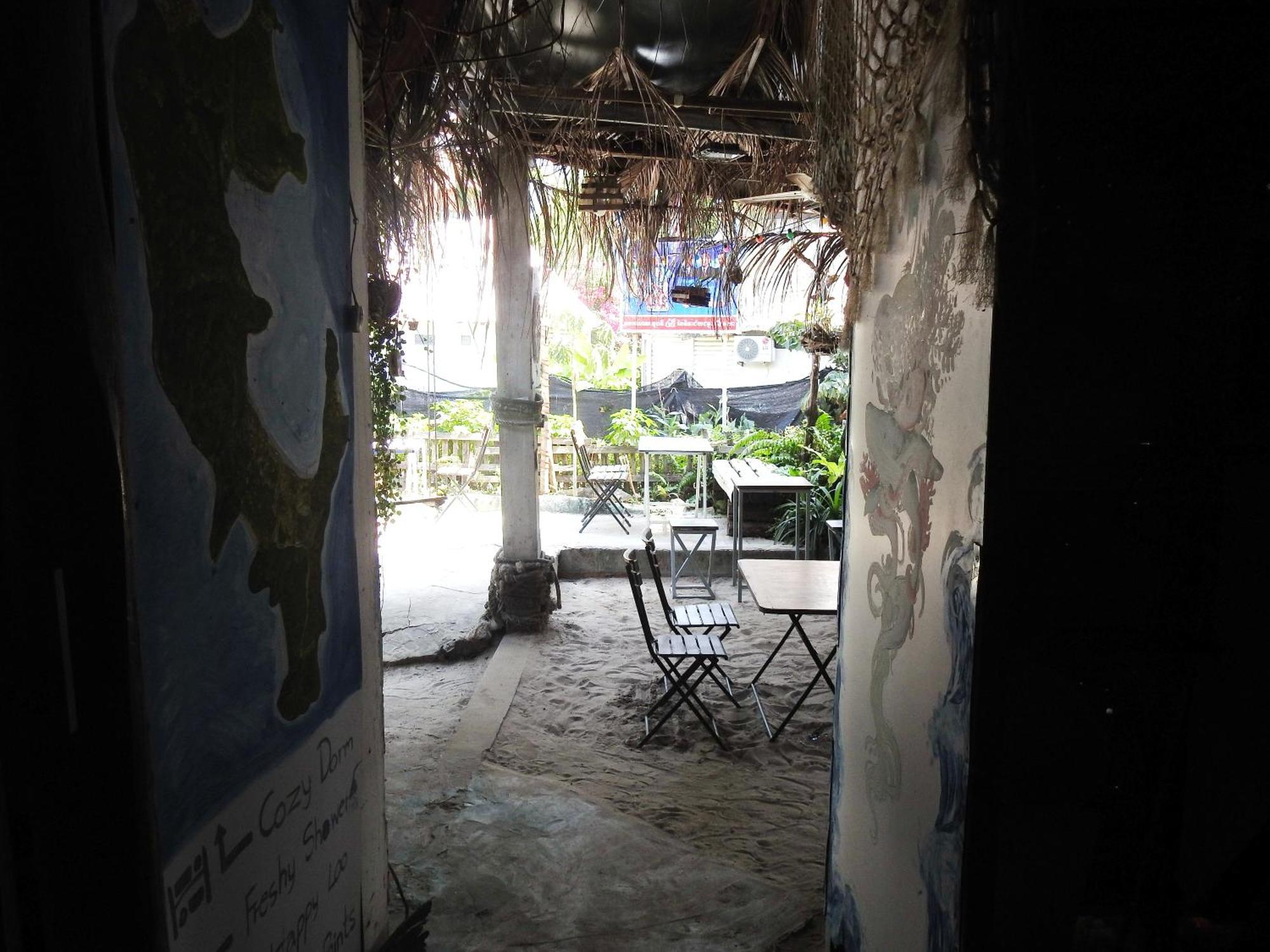 Spicy23 - M' Pai Bay Hostel Sihanoukville Exterior photo